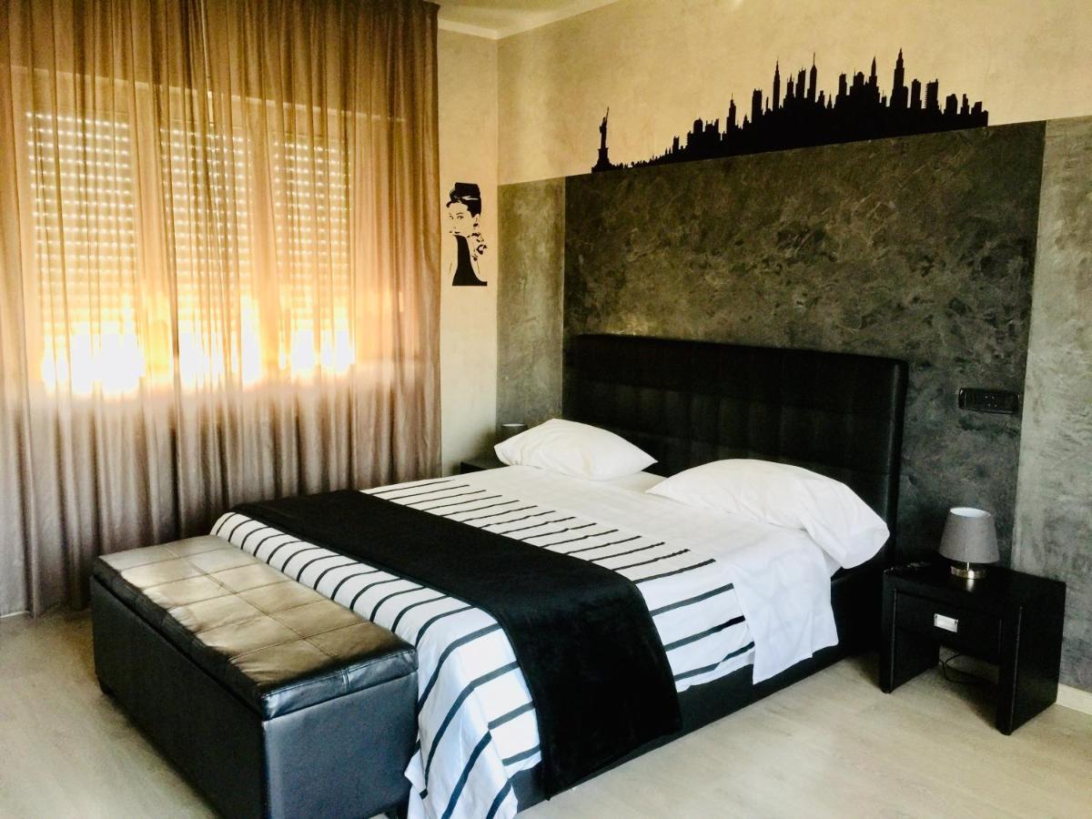 B2In Suite & Office Капріате-Сан-Джервазіо Екстер'єр фото