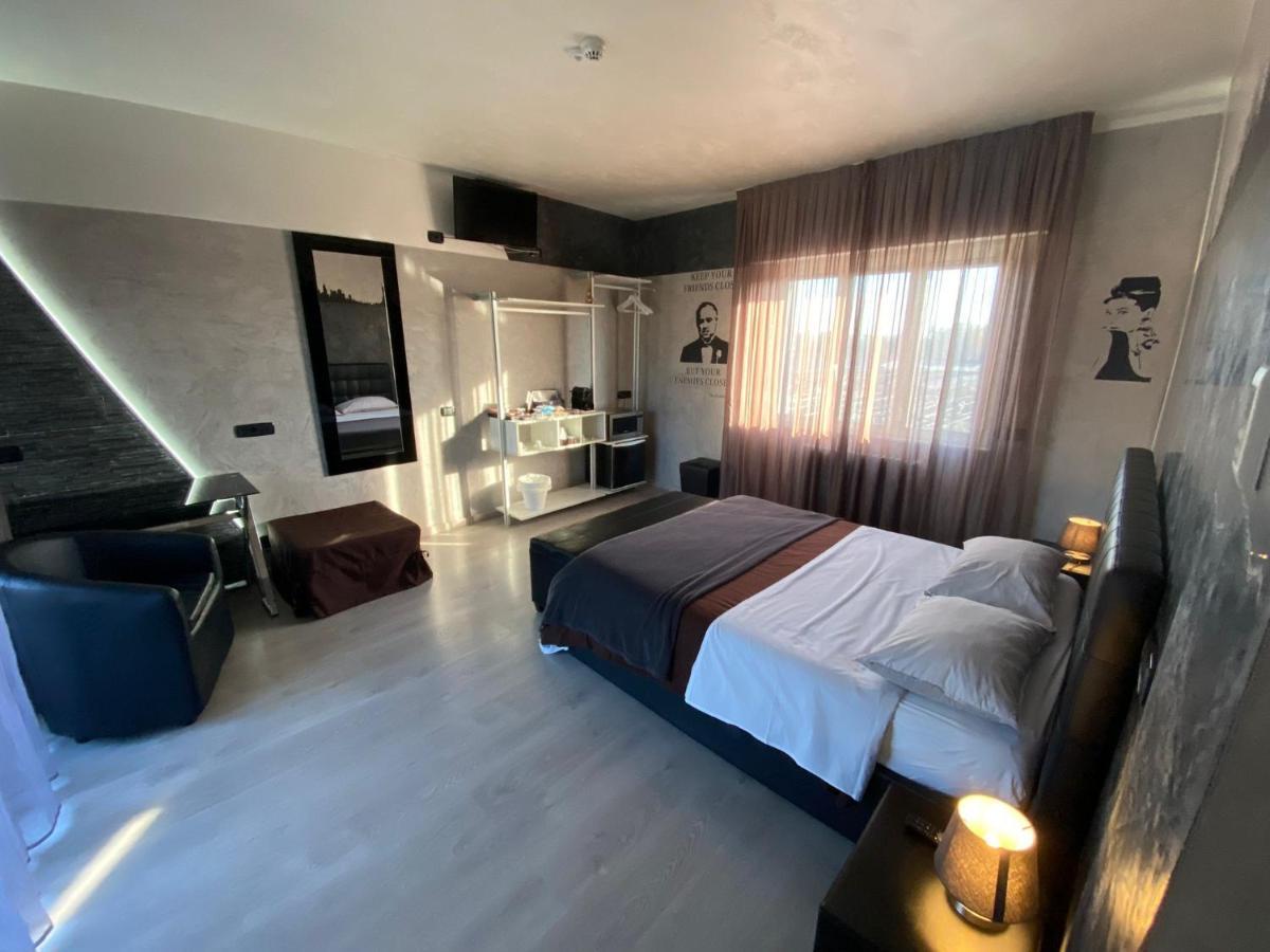 B2In Suite & Office Капріате-Сан-Джервазіо Екстер'єр фото