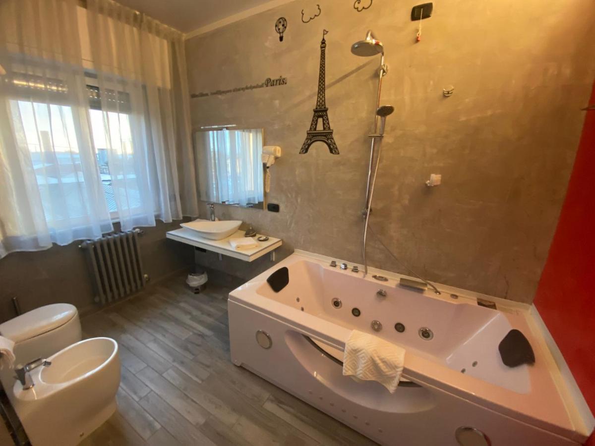 B2In Suite & Office Капріате-Сан-Джервазіо Екстер'єр фото